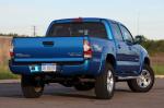 Toyota Tacoma 4x2 PreRunner 2010 года